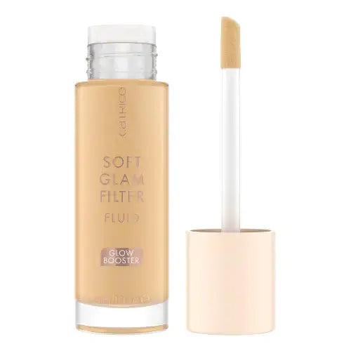 Catrice Soft Glam Filter Fluid 020 Light/Medium, vloeibare foundation voor een stralende finish