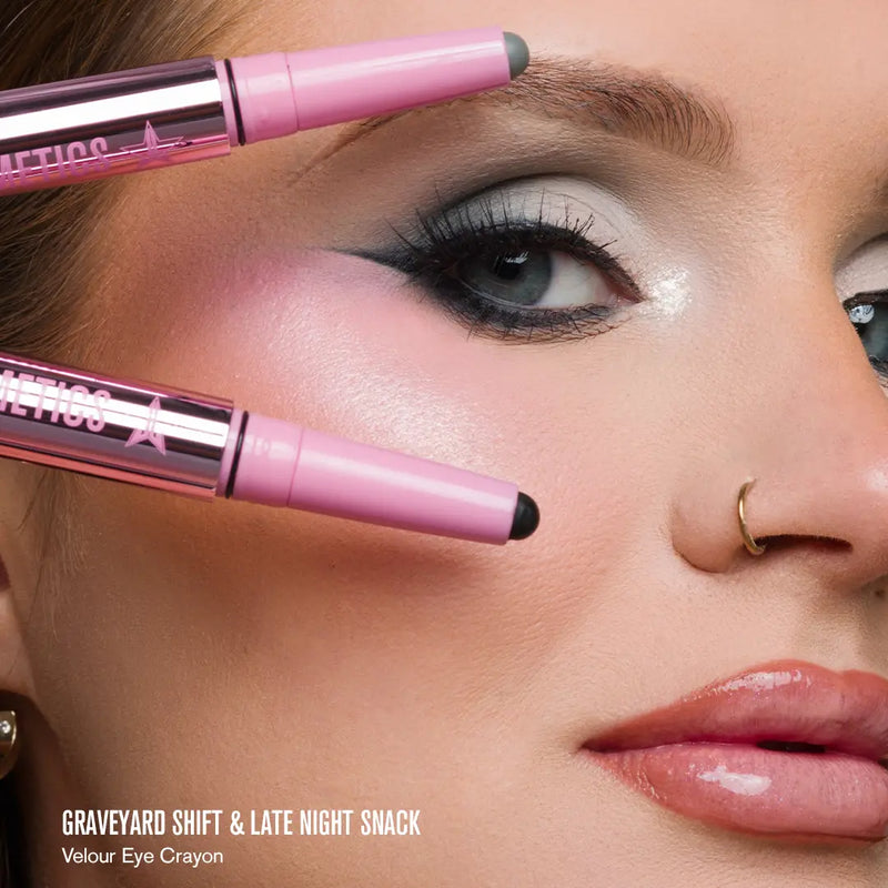 Jeffree Star Cosmetics Velour Eye Crayon Graveyard Shift Grey