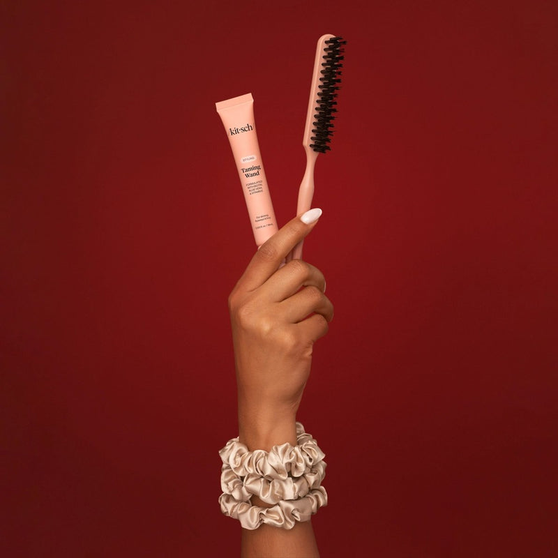 Kitsch Holiday Sleigh All Day 5pc Gift Set, haarverzorgingsset met borstel, taming wand en scrunchies