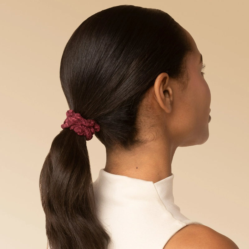 Kitsch Ruched Lace Scrunchies Set Cherry Lacquer & Dusty Pink
