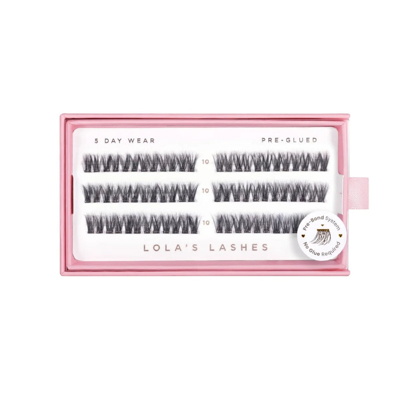 Lola's Lashes Pre-glued Lashes Feathered Volume 10mm, pre-glued wimperclusters voor volume.