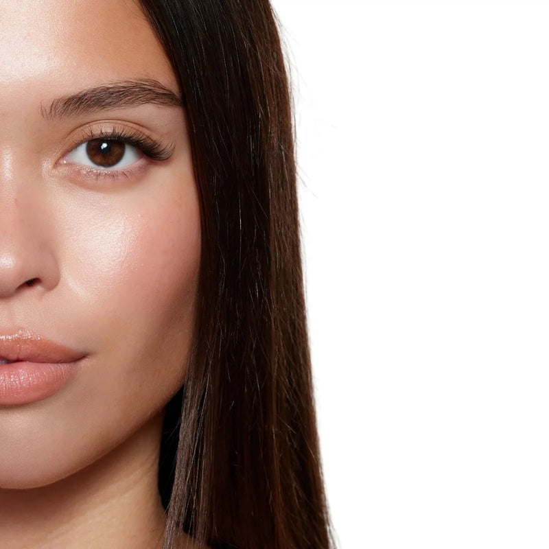 Lola's Lashes Tapered Flick Pre-glued Half Lashes Set, voorgelijmde halve nepwimpers met applicator