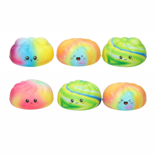 Zes Rainbow Dumpling squishies met gezichtjes in regenboogkleuren