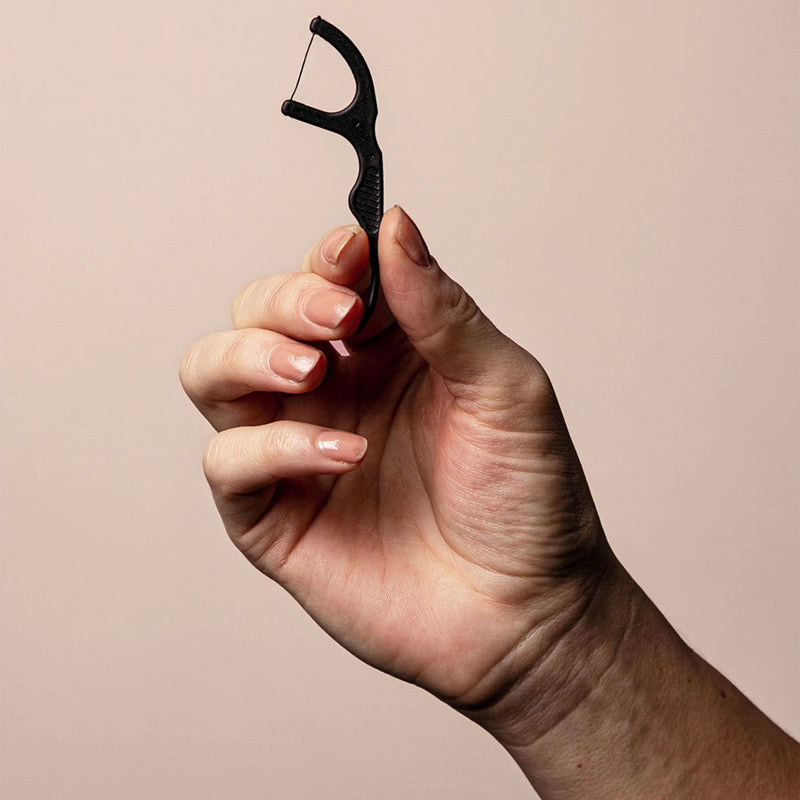 The Humble Co. Floss Picks Charcoal