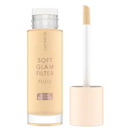 Catrice Soft Glam Filter Fluid 010 Fair/Light, foundation voor een stralende finish