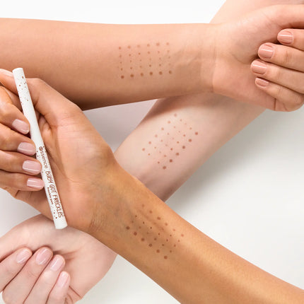 Essence Baby Got Freckles Freckle Pen 10 Faux Real