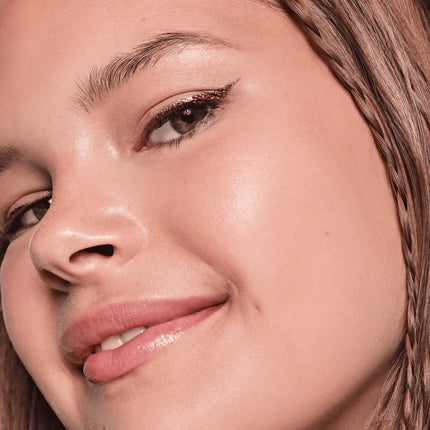 Essence Colour It! Metallic Liquid Liner 01 Burnished Bronze