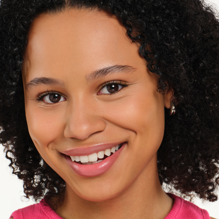 Essence Silky Blur Translucent Loose Setting Powder 10