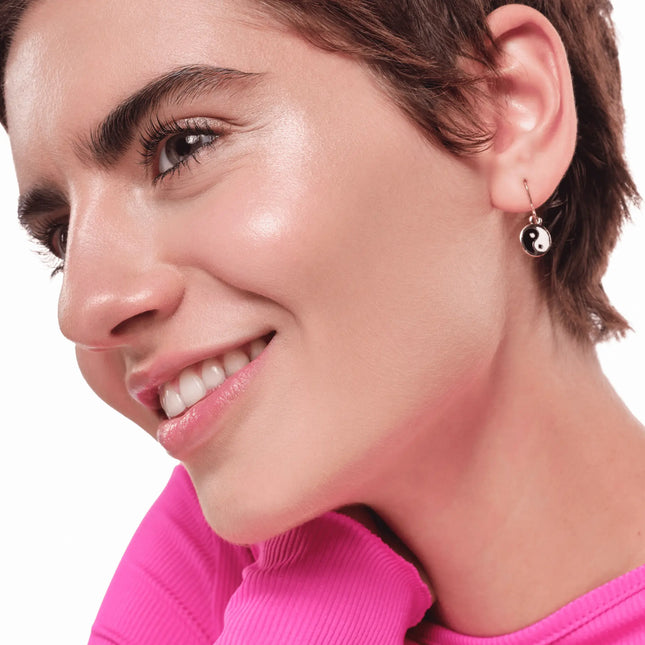 Essence Soft Touch Bouncy Glow 10 Soft Glaze