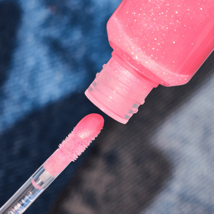 Essence The Jeans Club Lip Gloss 01 Gloss Up In Jeans