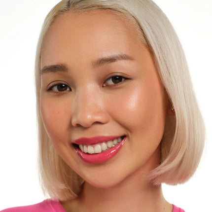 Essence What The Fake! Plumping Lip Gloss 101 Main Squeeze