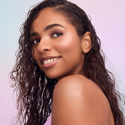 Essence X Disney The Little Mermaid Balmy Glow Stick Watch Me Shine