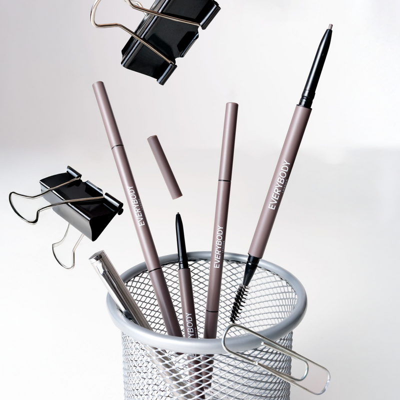 Everybody London Brow Definer Medium Brown, wenkbrauwpotlood voor gedefinieerde wenkbrauwen, foto 6 van 6