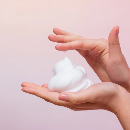 Fluff Whipped Body Lotion Blueberry Mochi