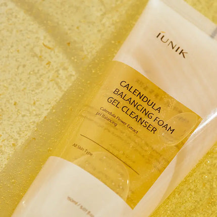 iUnik Calendula Balancing Foam Gel Cleanser
