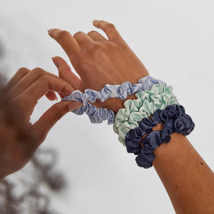 Kitsch Ruched Satin Scrunchies 5pc Set Garden Bouquet