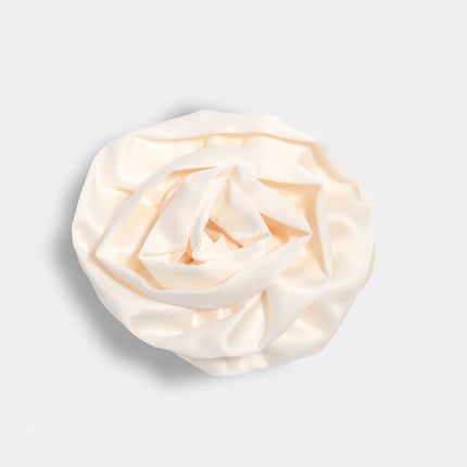 Kitsch Satin Rosette Flat Cloud Clip Cream