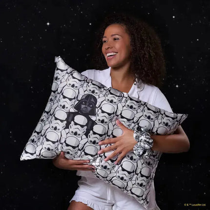Kitsch Star Wars™ Satin Pillowcase Darth Vader & Stormtroopers