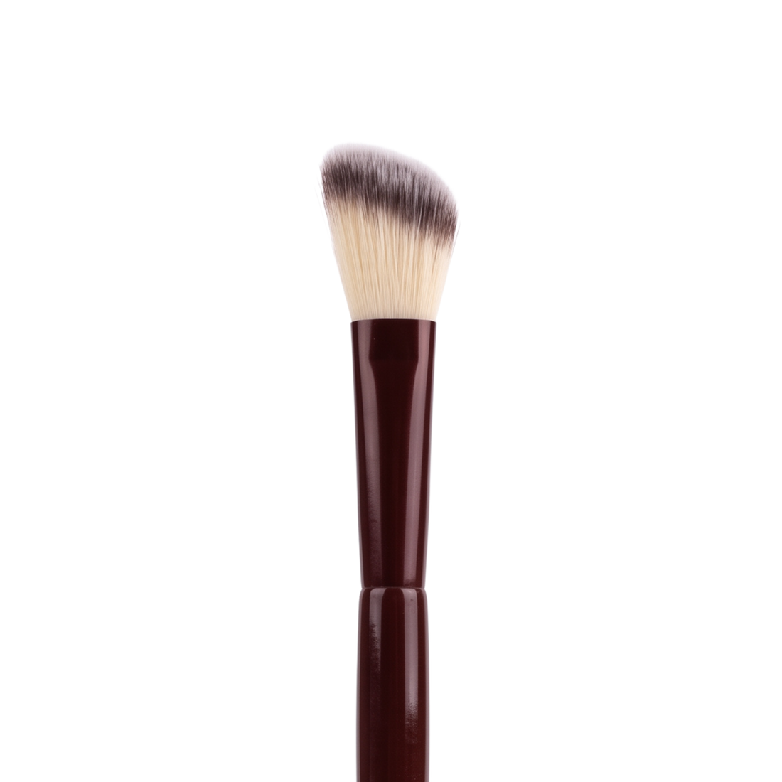 Boozyshop Flawless Small Angle Face Brush, close-up van de schuine kwastkop op witte achtergrond